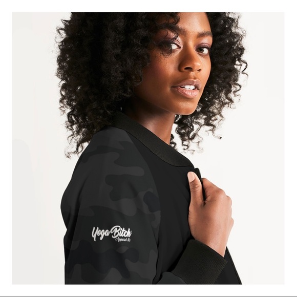 🎉HP 🖤 Everyday Bomber Jacket Black Camo NWT - Picture 5 of 9